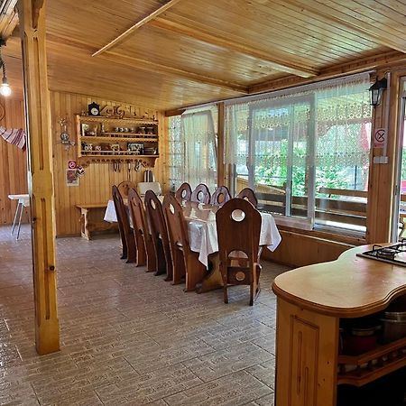 Casa Potcoava Hotel Lepsa Ngoại thất bức ảnh