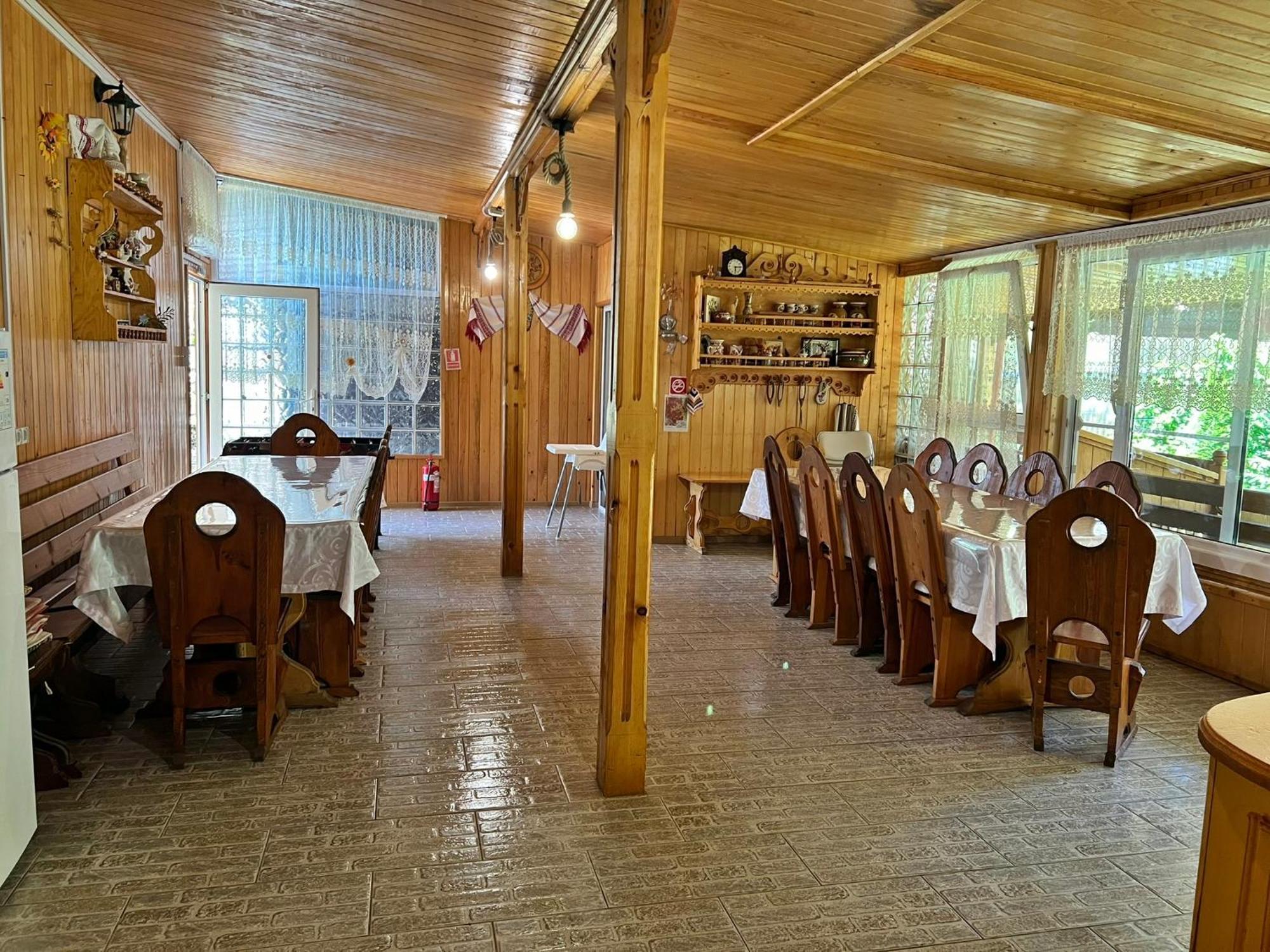 Casa Potcoava Hotel Lepsa Ngoại thất bức ảnh